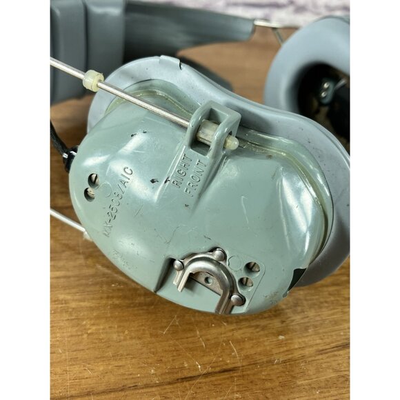 Vietnam War Type US Air Force Navy Pilot Crew Headset & Mic MX-2508/AIC 1980 - Picture 4 of 14